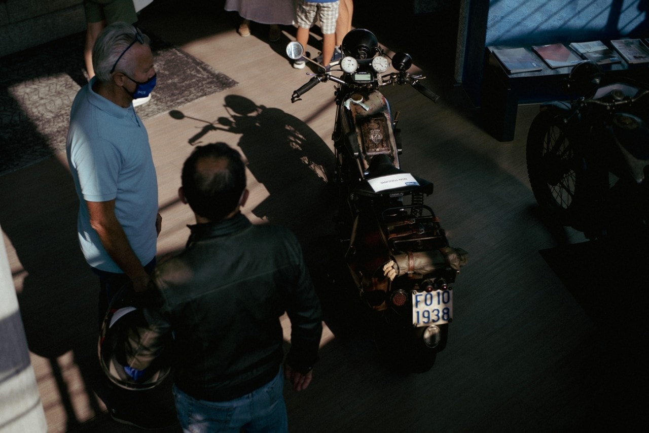 Salone del Mobile e moto d’epoca, il design si rimette in moto